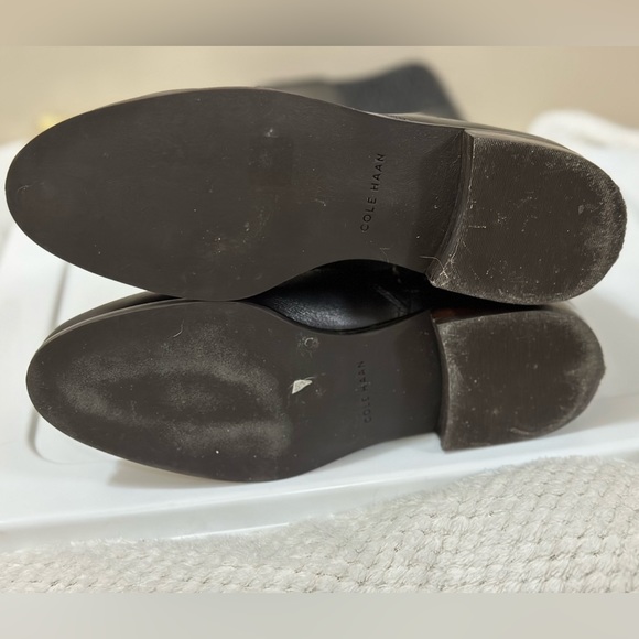 Cole Haan textured zippered boots - great condition - Picture 4 of 4